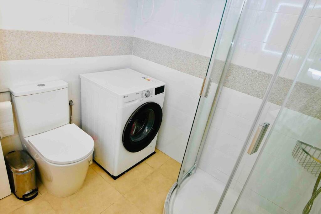 Costa Adeje, 2 Bedrooms Apartment エクステリア 写真