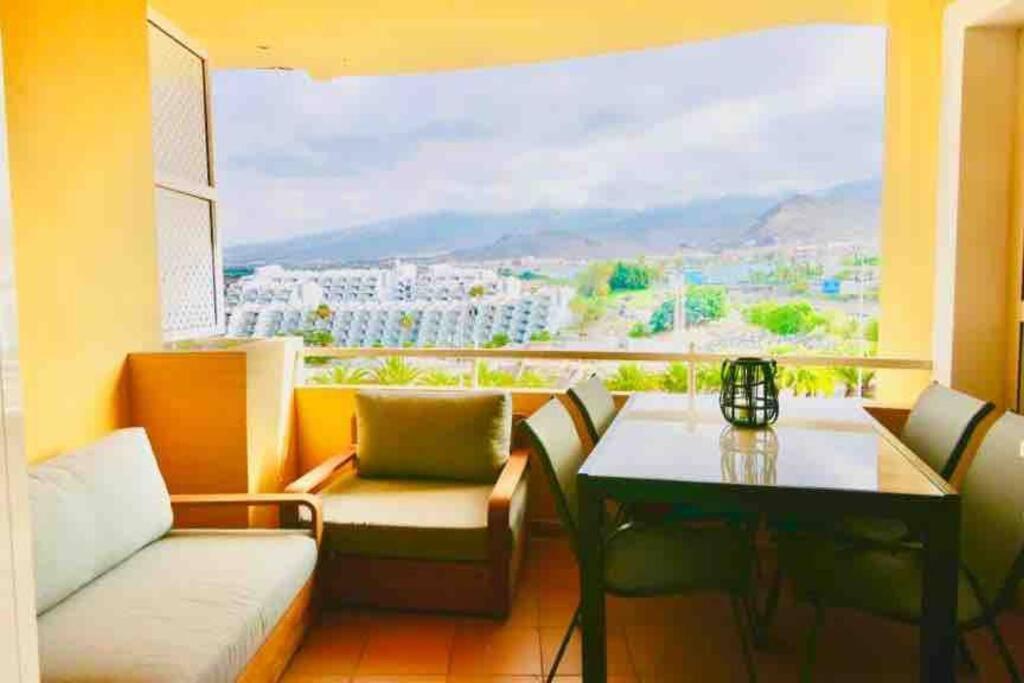 Costa Adeje, 2 Bedrooms Apartment エクステリア 写真