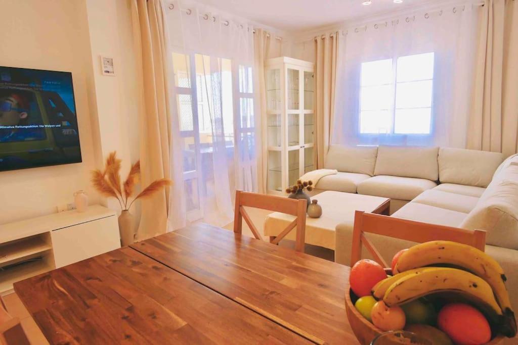 Costa Adeje, 2 Bedrooms Apartment エクステリア 写真